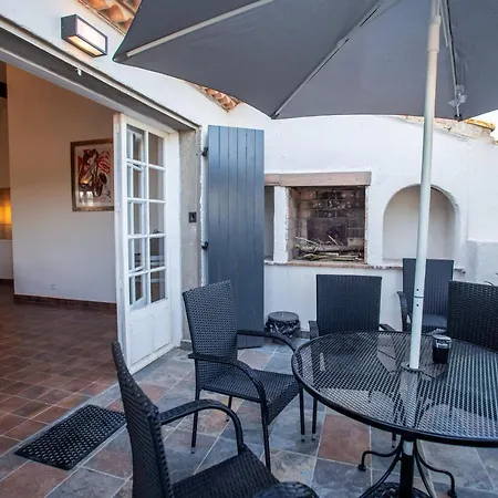 Domaine Saint Laurent Apartment